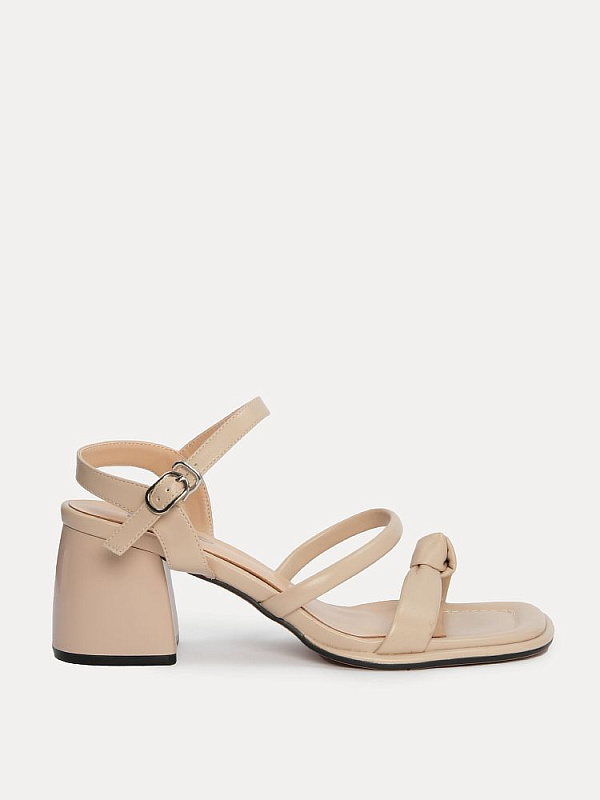 Босоножки (110-167)